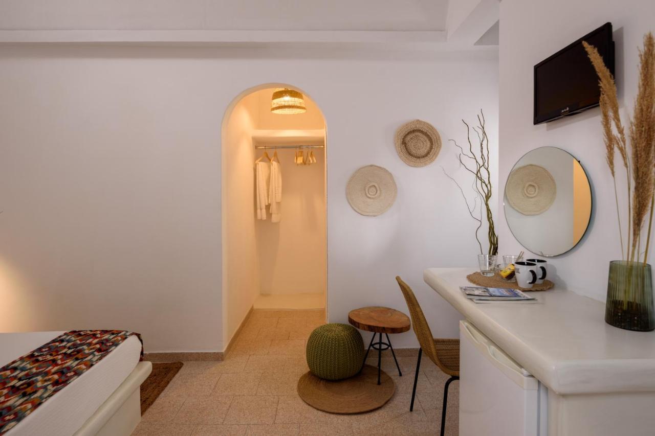 Cal Day Rooms Santorini Perissa  Exterior foto