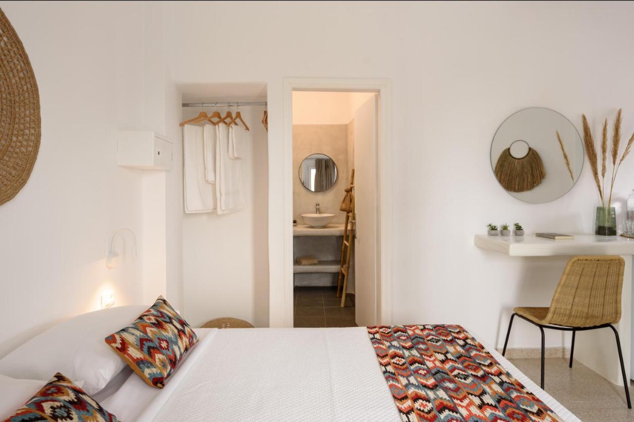 Cal Day Rooms Santorini Perissa  Exterior foto