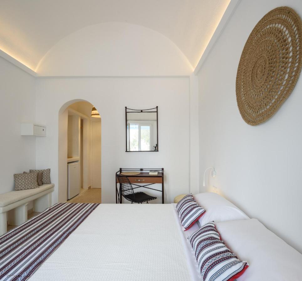 Cal Day Rooms Santorini Perissa  Exterior foto